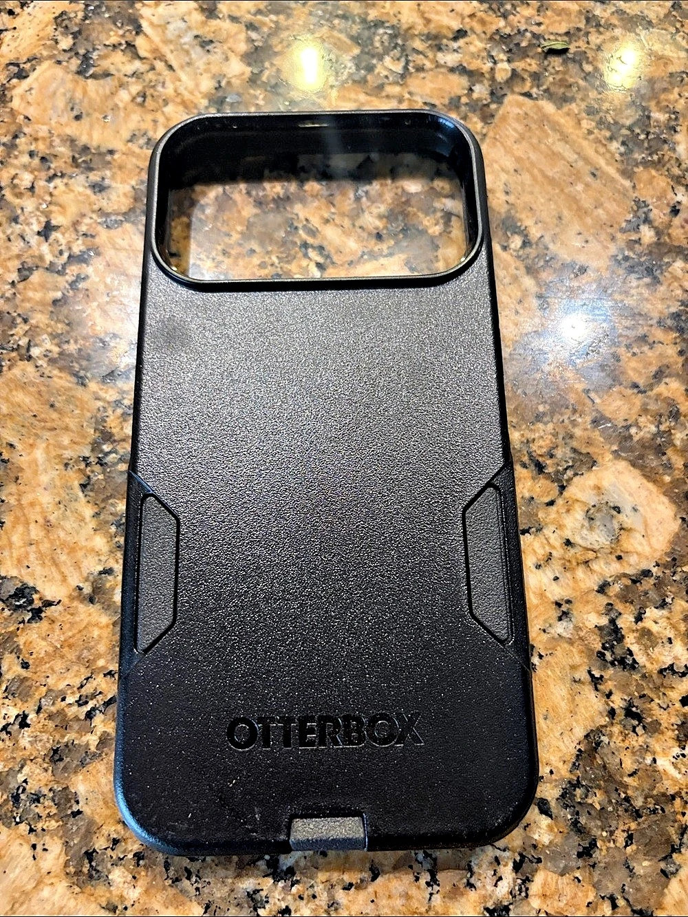 OtterBox DROP+ + Black Phone Case iPhone 18 pro max